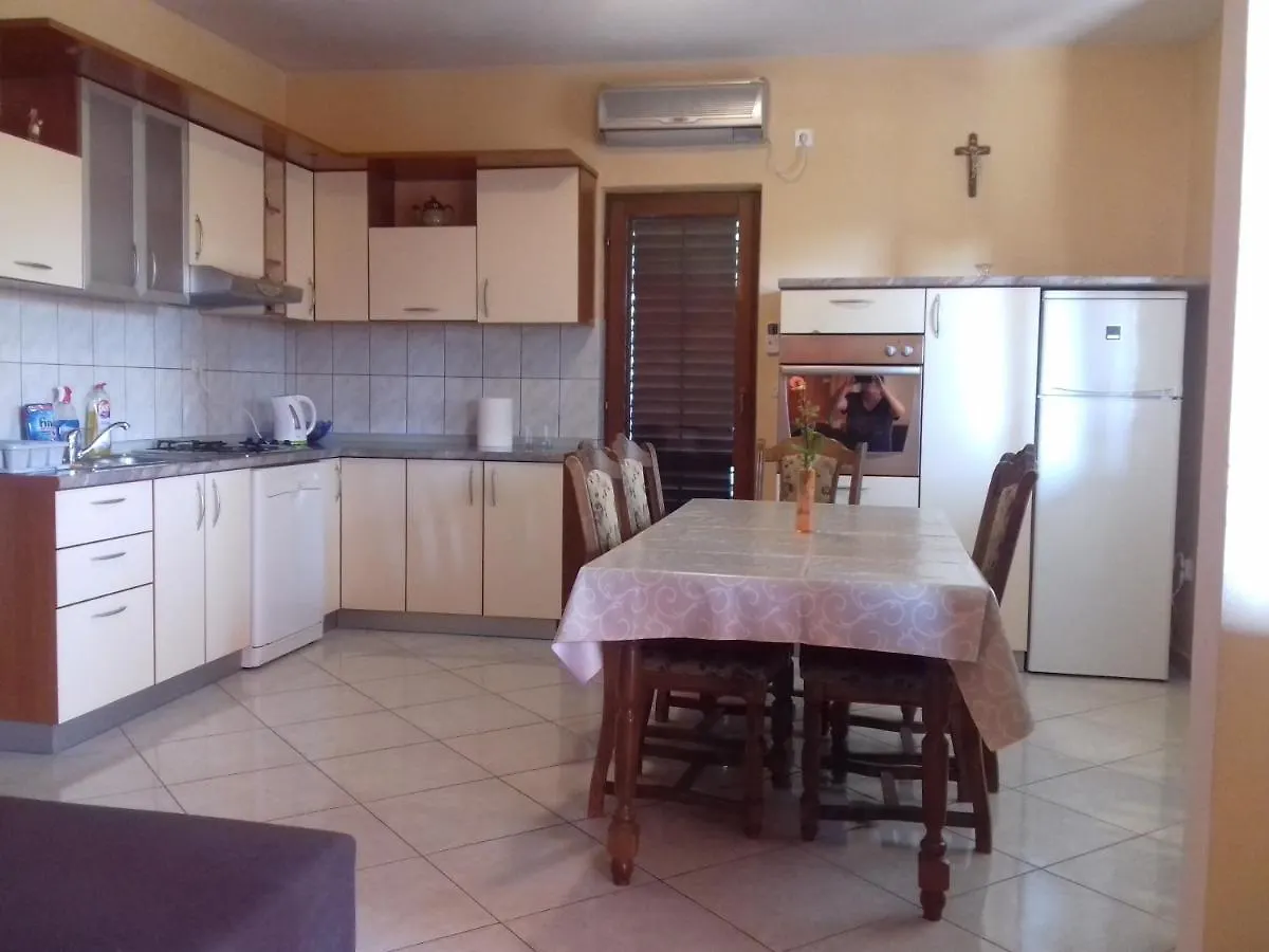 Apartments With A Parking Space Novigrad - 12572 Novigrad (Dalmatia)