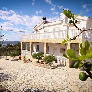 Vidrice Novigrad (Dalmatia)